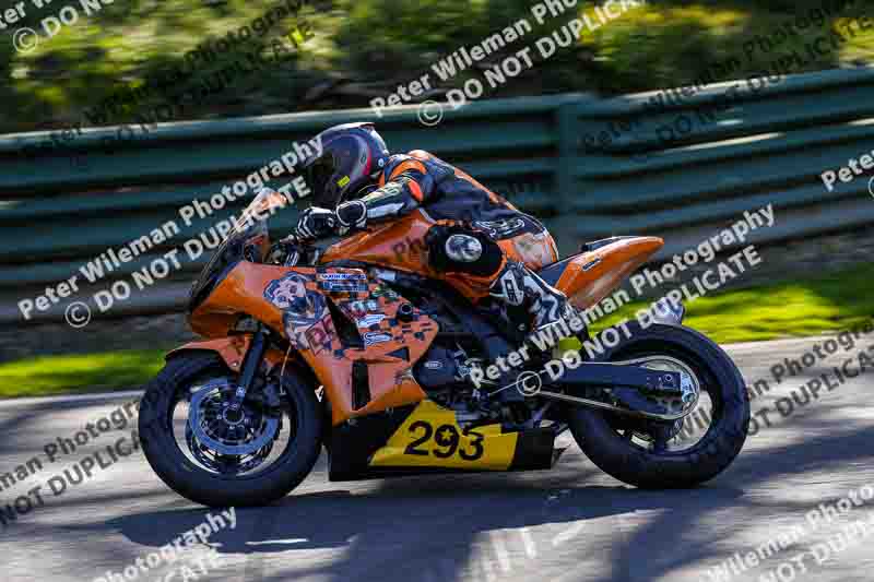 cadwell no limits trackday;cadwell park;cadwell park photographs;cadwell trackday photographs;enduro digital images;event digital images;eventdigitalimages;no limits trackdays;peter wileman photography;racing digital images;trackday digital images;trackday photos